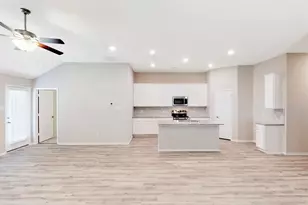 7602 Pampero Ln, Baytown, TX 77523 - Photo 2