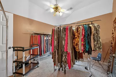 8027 Aspen Court, Baytown, TX 77523 - Photo 16