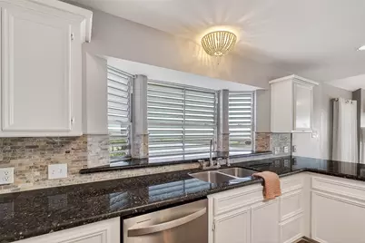 925 Bonita Street, Bayou Vista, TX 77563 - Photo 34