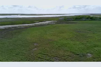 3603 Mitote Drive, Galveston, TX 77554 - Photo 4