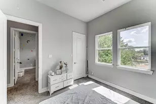 4806 Wilmington St, Houston, TX 77033 - Photo 32