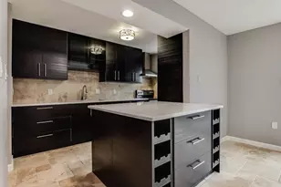 12615 Huntingwick Dr, Houston, TX 77024 - Photo 10