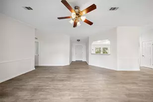 651 Cedar Point Dr, Livingston, TX 77351 - Photo 6