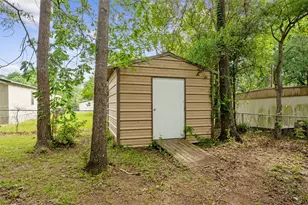 651 Cedar Point Dr, Livingston, TX 77351 - Photo 22