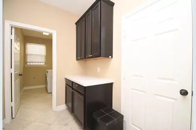 9415 Chase Hollow Lane, Cypress, TX 77433 - Photo 8