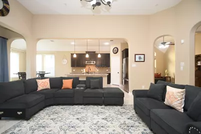 9415 Chase Hollow Lane, Cypress, TX 77433 - Photo 4