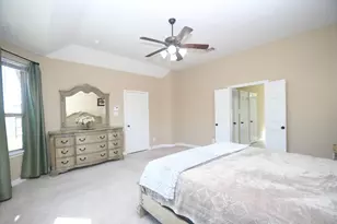 9415 Chase Hollow Ln, Cypress, TX 77433 - Photo 22