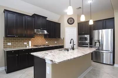 9415 Chase Hollow Lane, Cypress, TX 77433 - Photo 12