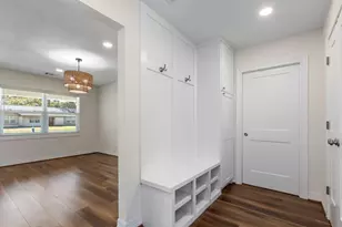 10218 Moorberry Ln, Houston, TX 77043 - Photo 8