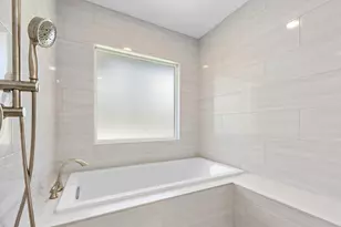 10218 Moorberry Ln, Houston, TX 77043 - Photo 16