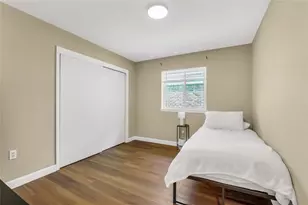 3327 Honey Creek Dr, Houston, TX 77082 - Photo 24