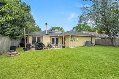 3327 Honey Creek Drive, Houston, TX 77082 - Photo 26