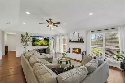 3327 Honey Creek Drive, Houston, TX 77082 - Photo 16