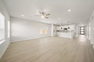 1084 Sunlit Cir, Brookshire, TX 77423 - Photo 10