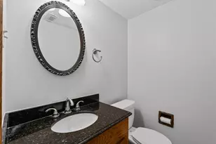 1810 Hunt Dr, Friendswood, TX 77546 - Photo 16