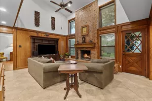 1810 Hunt Dr, Friendswood, TX 77546 - Photo 14
