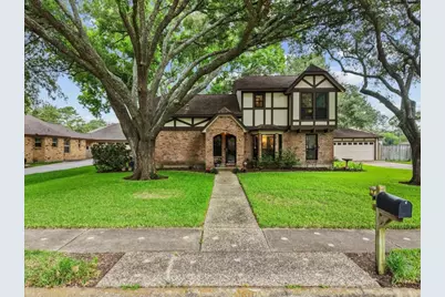 1810 Hunt Drive, Friendswood, TX 77546 - Photo 6