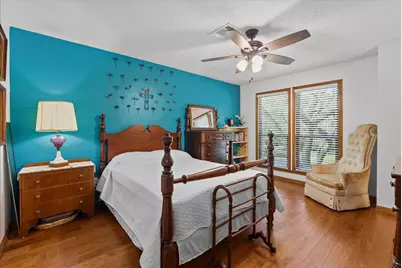 1810 Hunt Drive, Friendswood, TX 77546 - Photo 30