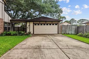 1810 Hunt Dr, Friendswood, TX 77546 - Photo 6