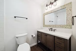 259 Litchfield Ln, Houston, TX 77024 - Photo 16