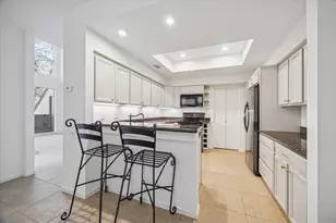 259 Litchfield Ln, Houston, TX 77024 - Photo 12