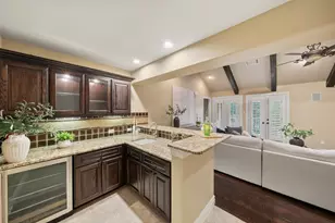 7 Moatwood Ct, The Woodlands, TX 77382 - Photo 26