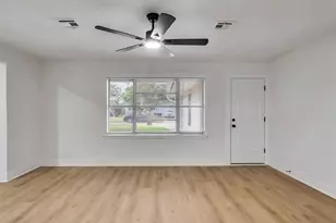 6026 Diamond Ct, Texas City, TX 77591 - Photo 16