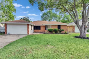 6026 Diamond Ct, Texas City, TX 77591 - Photo 1