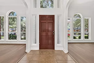2006 Teakwood Pl, Sugar Land, TX 77478 - Photo 2