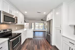 10631 Windriver Dr, Houston, TX 77070 - Photo 10