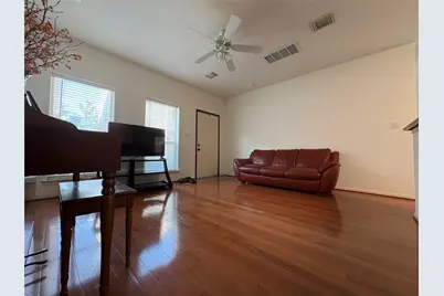 2241 Naomi Street, Houston, TX 77054 - Photo 2