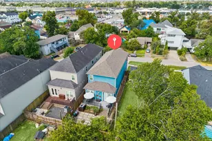 924 Alexander St, Houston, TX 77008 - Photo 36