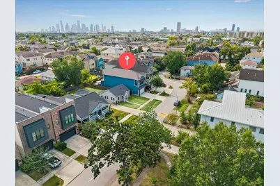 924 Alexander Street, Houston, TX 77008 - Photo 6