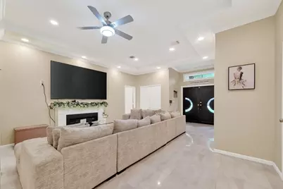 23519 Creek Wood Drive, Spring, TX 77389 - Photo 6