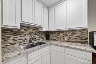 23519 Creek Wood Dr, Spring, TX 77389 - Photo 24