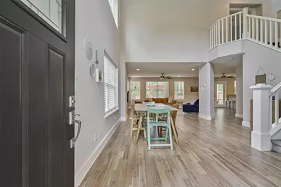 38 E Gaslight Place, The Woodlands, TX 77382 - Photo 16