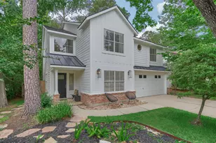 38 E Gaslight Pl, The Woodlands, TX 77382 - Photo 2