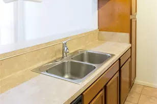 2121 El Paseo St, Houston, TX 77054 - Photo 4