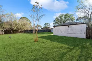 6030 Beaudry Dr, Houston, TX 77035 - Photo 44