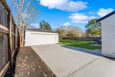 6030 Beaudry Drive, Houston, TX 77035 - Photo 2