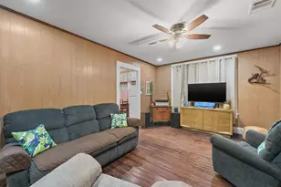 2212 32nd St, Galveston, TX 77550 - Photo 6