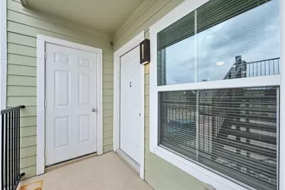 274 Plez Morgan Drive #B, Montgomery, TX 77356 - Photo 2