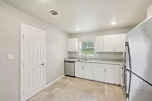 274 Plez Morgan Dr, Montgomery, TX 77356 - Photo 14