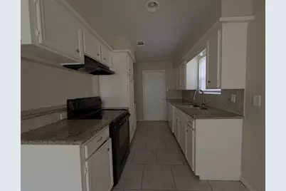 4614 27th Street, Dickinson, TX 77539 - Photo 8