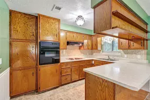 302 Walnut Cove, Onalaska, TX 77360 - Photo 4