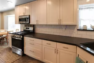 3130 Ashlock Dr, Houston, TX 77082 - Photo 8