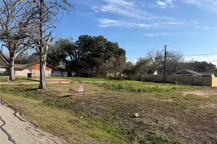 819 Collins St, Richmond, TX 77469 - Photo 1