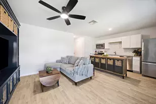 17050 Marie Vlg Dr, Conroe, TX 77306 - Photo 4