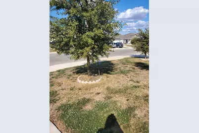 7120 Quarter Moon, Comfort, TX 78109 - Photo 2