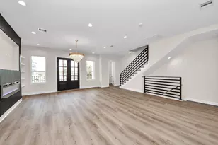 1603 Sylvester Rd, Houston, TX 77009 - Photo 8
